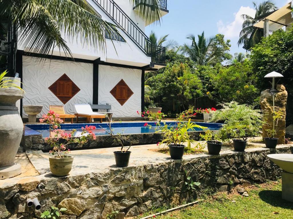 Peaceful Green Villa أونا واتونا المظهر الخارجي الصورة